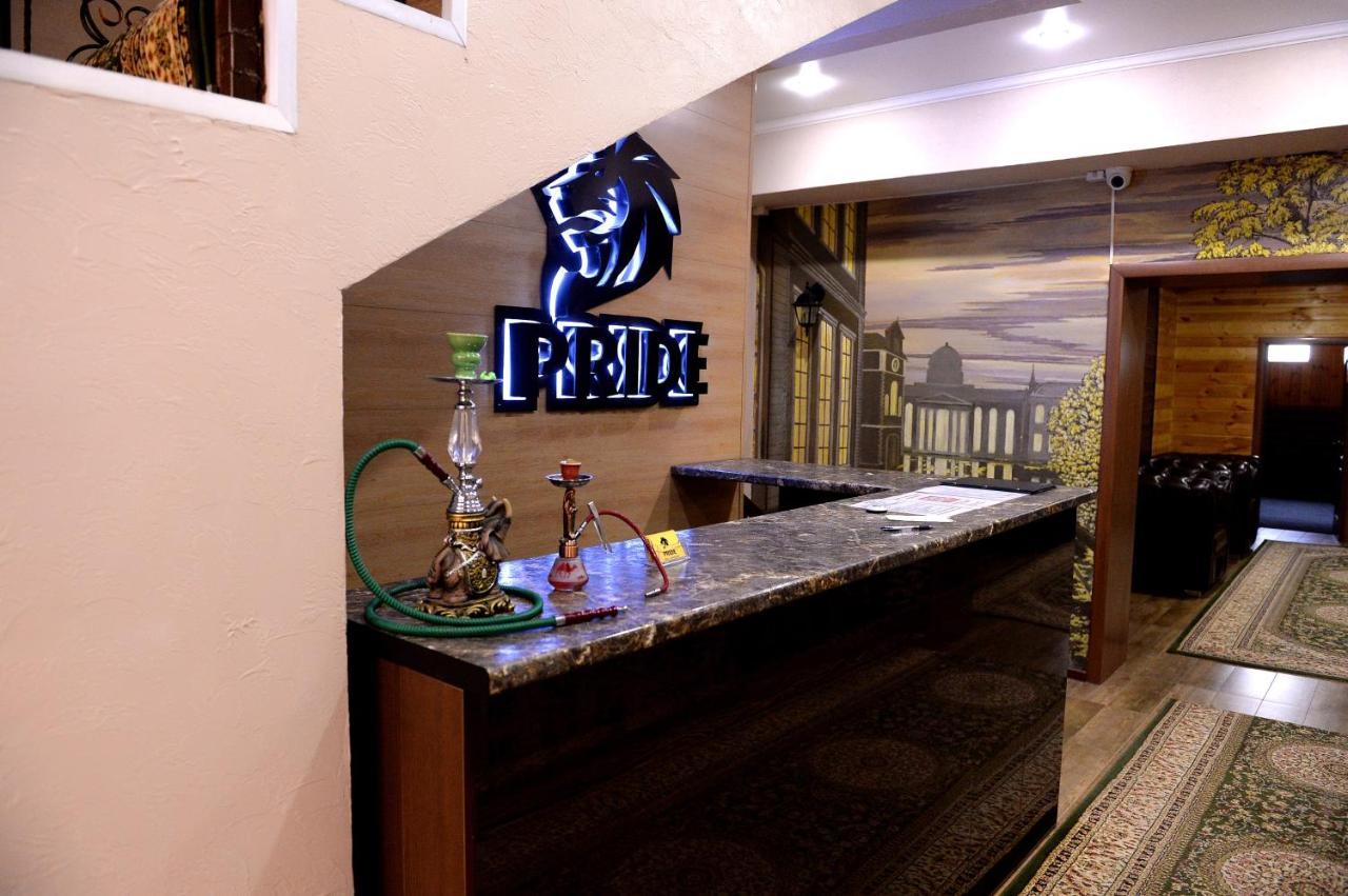 Pride Hotel Taraz Exterior foto